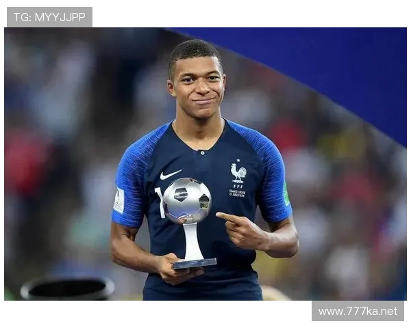 姆巴佩右脚踝受伤提前离队返回皇马接受治疗备战后续赛事